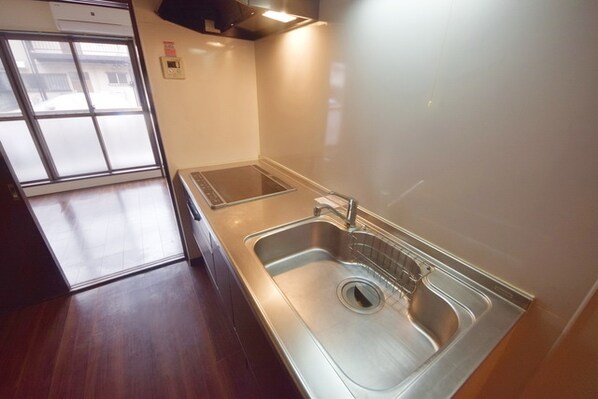 カーサグリーンプラザの物件内観写真